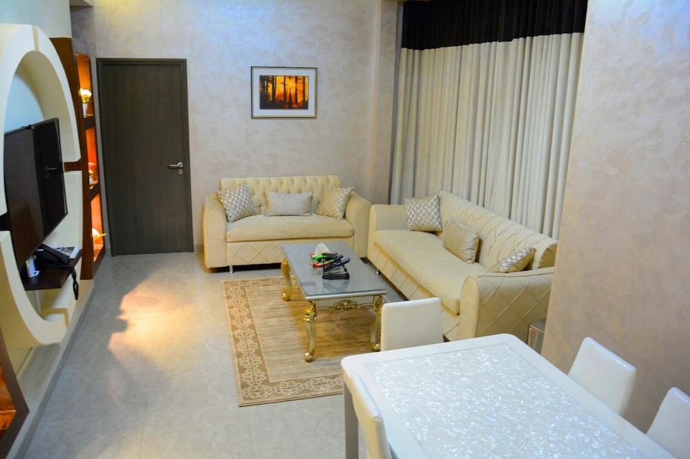 Apartment, City View photo 1