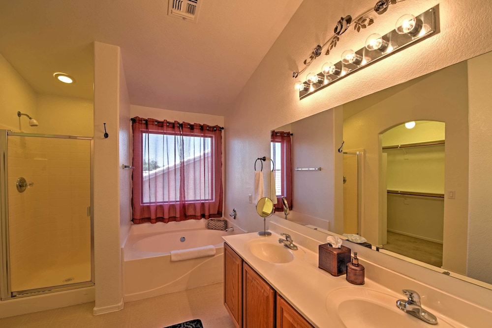 House (4 Bedrooms) photo 3