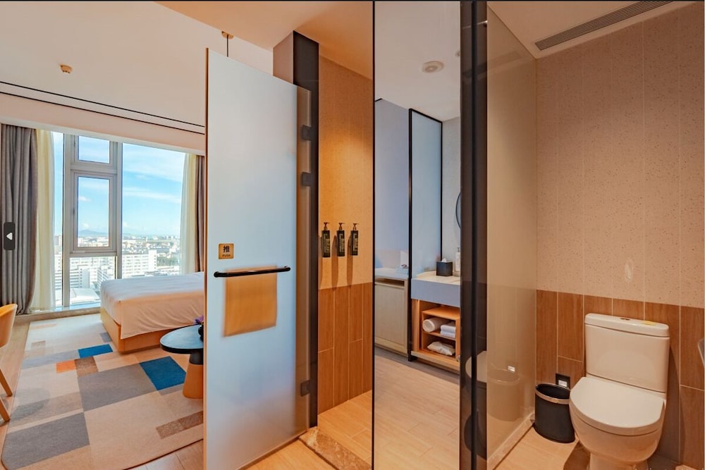 Business Room, 1 King Bed, Accessible
