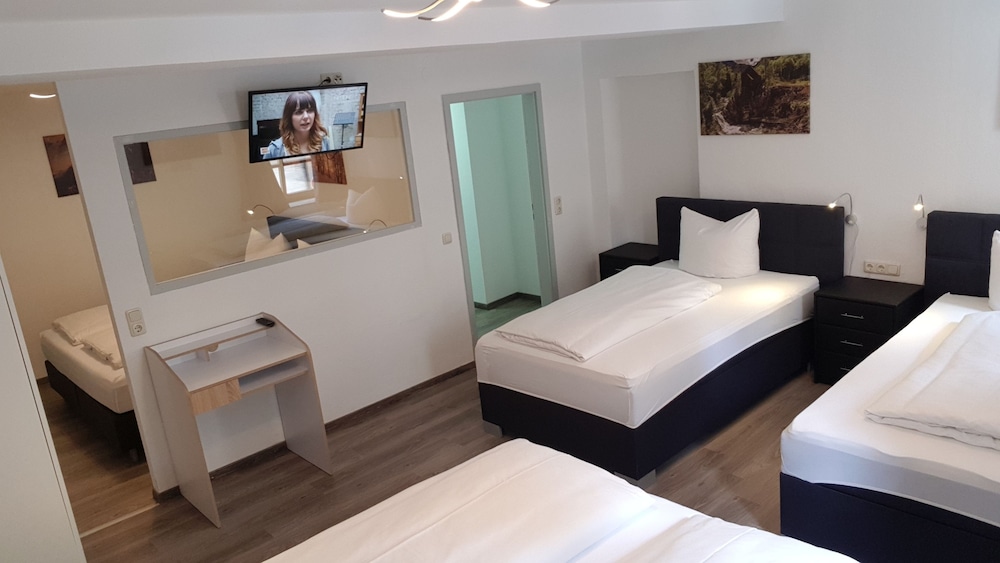 Comfort Room, Multiple Beds photo 1
