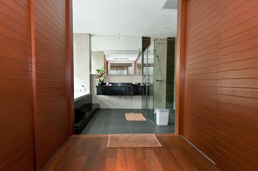 2 Bedrooms Apartment photo 3