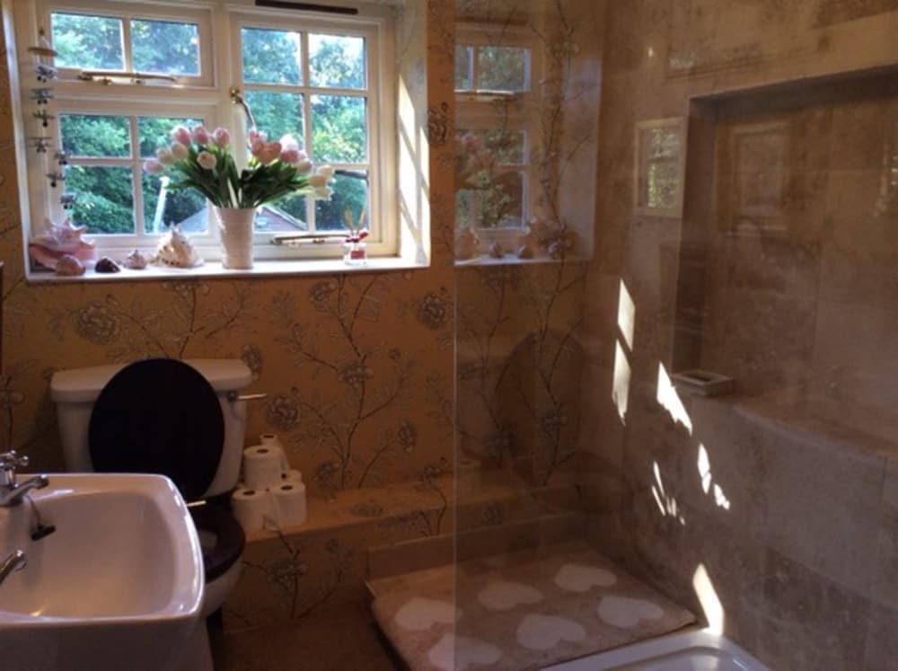 Double Room, 1 Double Bed, Garden View (Small) - Photo 3