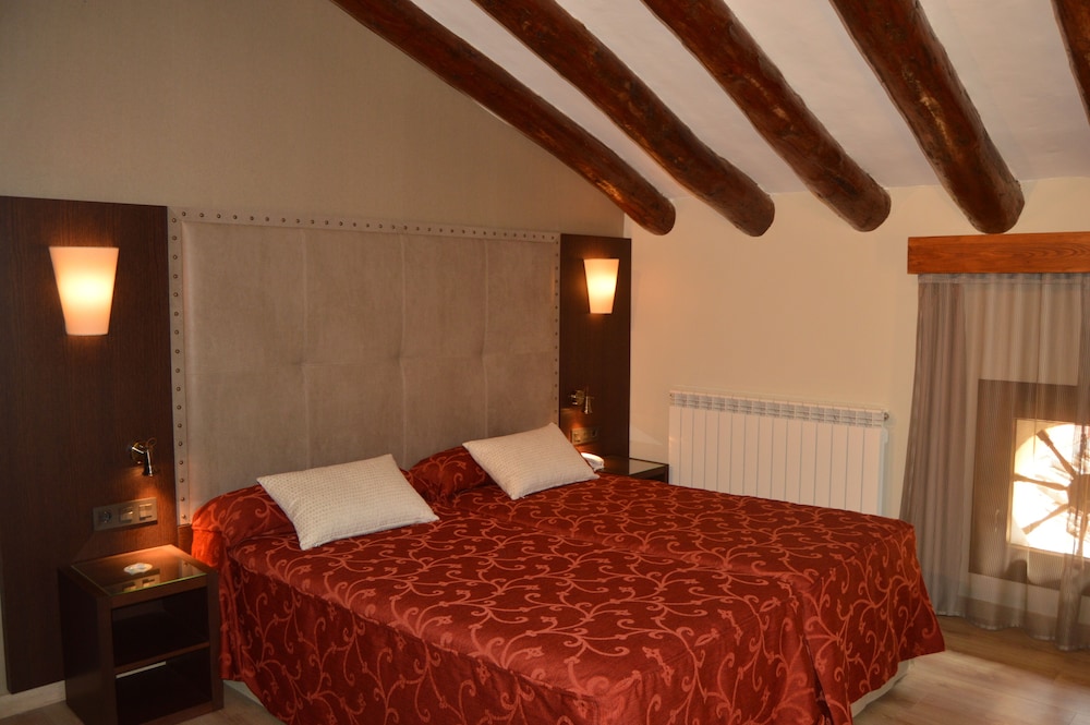 Double or Twin Room photo 3
