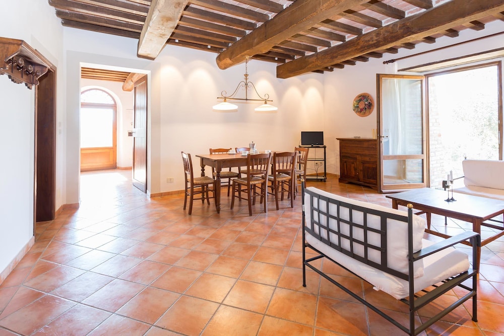 Superior Apartment, 2 Bedrooms, Kitchenette, Garden View photo 3