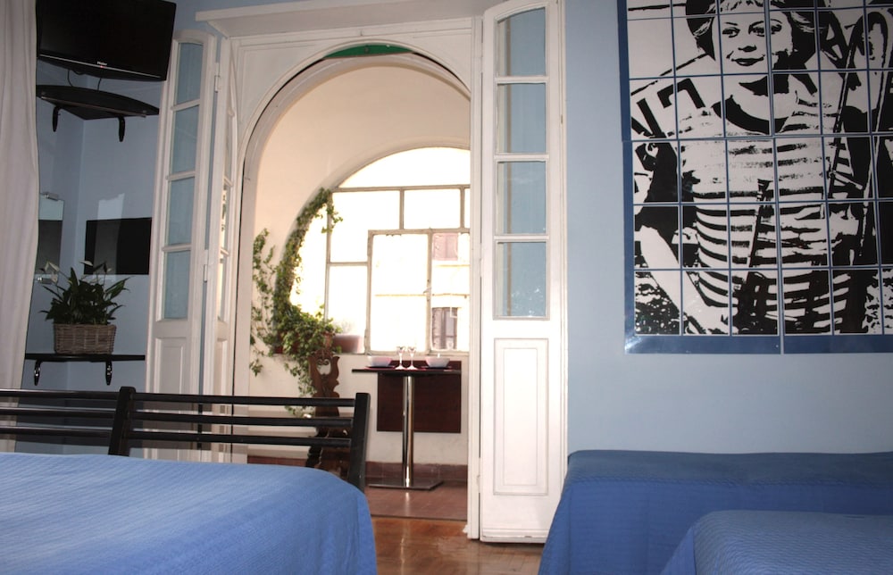 Standard Double or Twin Room photo 3
