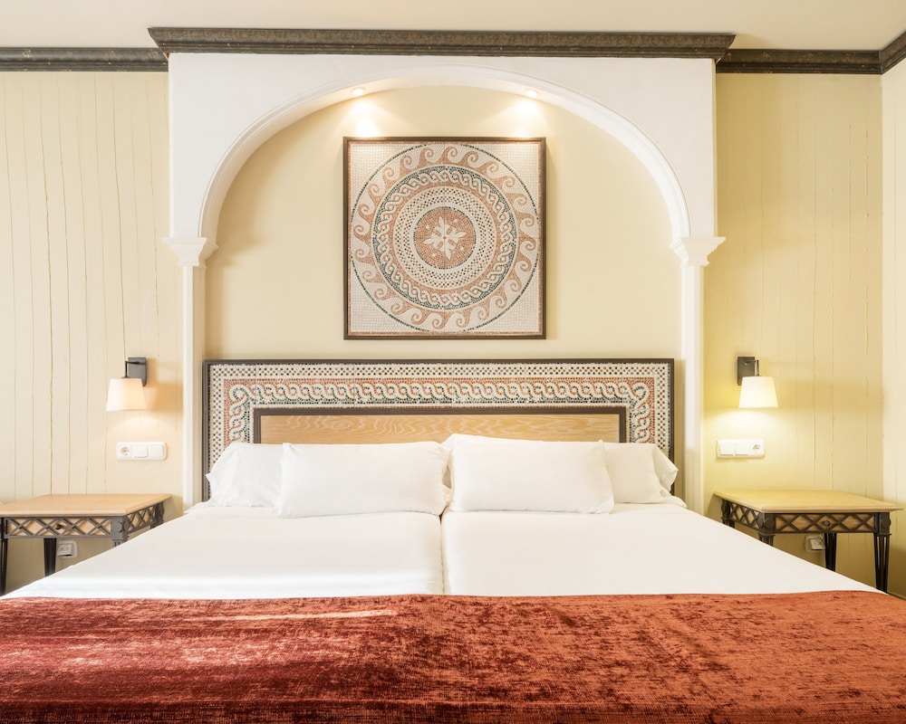 Triple Room Triple Room