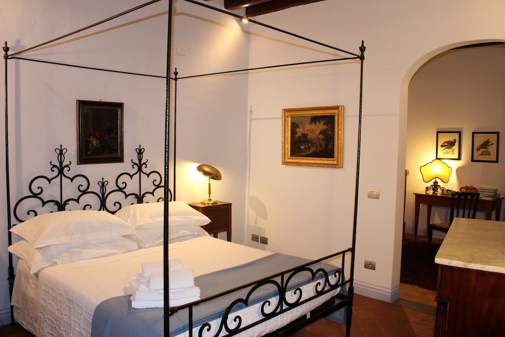 Suite photo 1