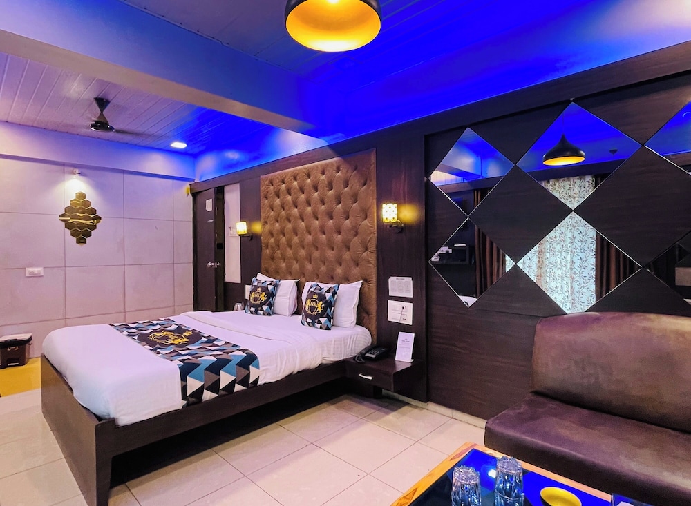 Premium Room, 1 Queen Bed