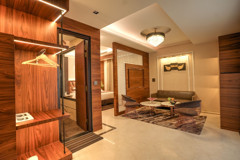 Presidential Room