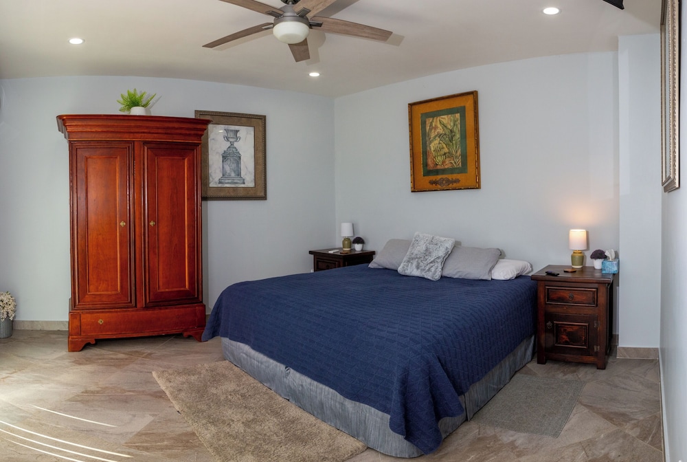 Premier Suite photo 2