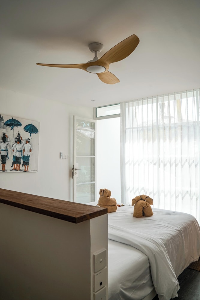 Deluxe Double Room, 1 Queen Bed, Garden View