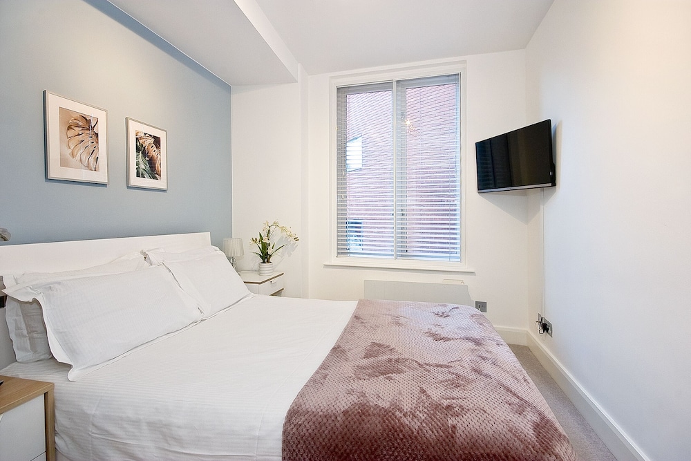 Mulberry Flat 4 - Two bedroom 2nd floor photo 2