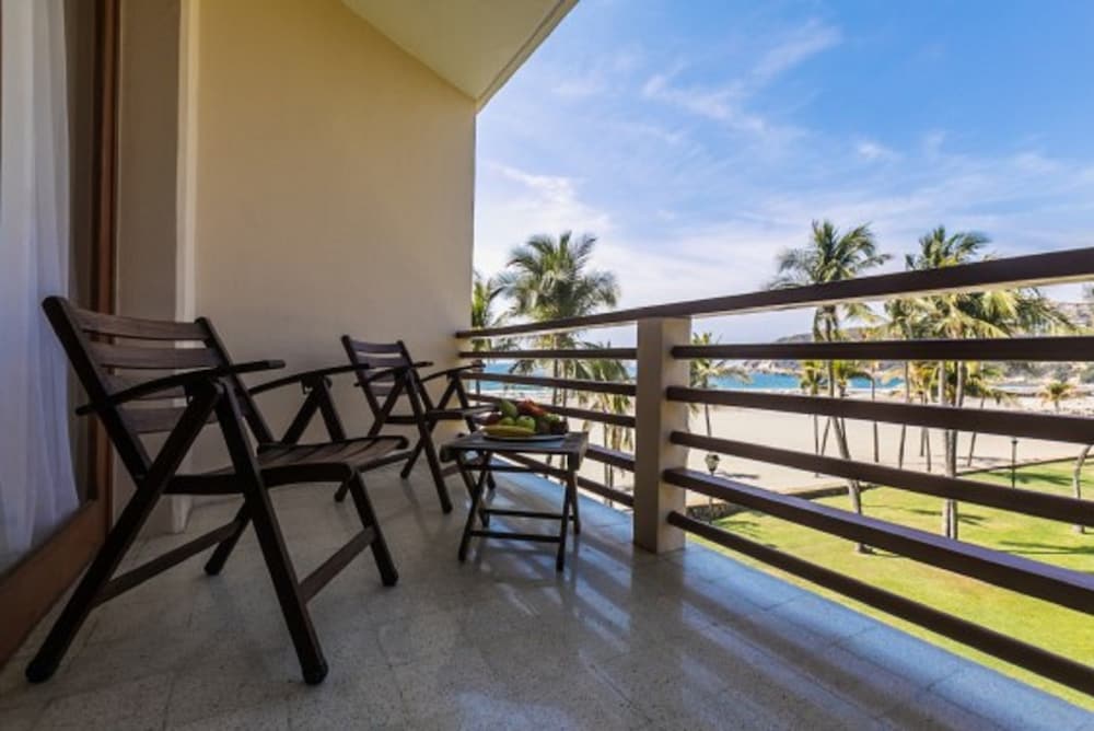 Superior Room, Ocean View - Photo 6