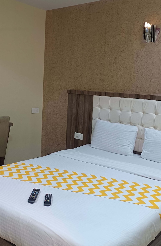 Deluxe Double Room - Photo 16