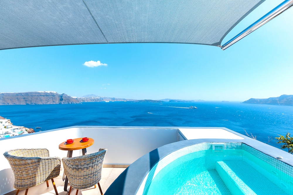 Master Suite, Outdoor Hot  Tub, Caldera View