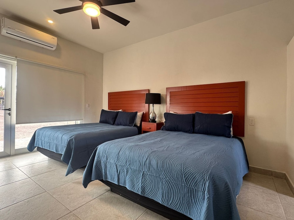 Deluxe Studio, Beach View