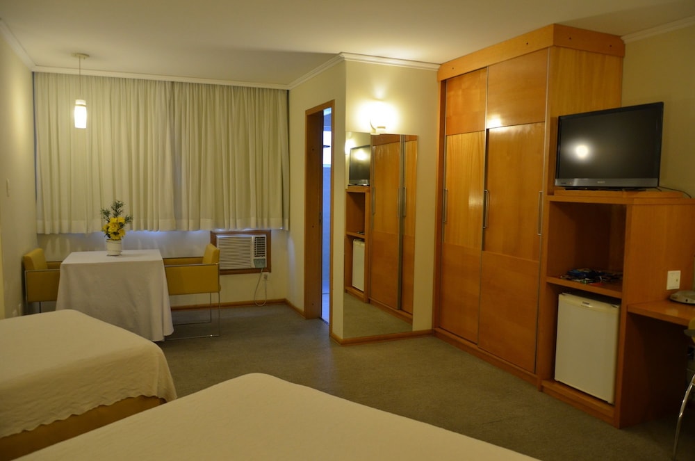 Luxury triple room double photo 3