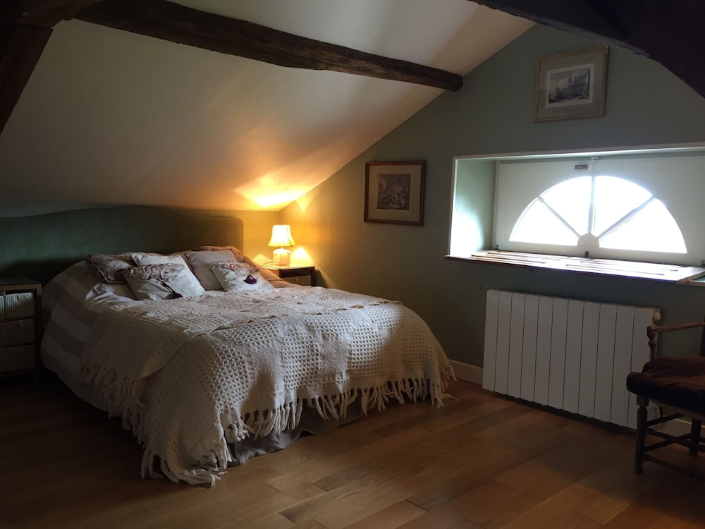 House, Ensuite