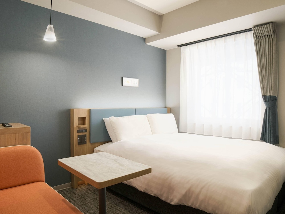 Economy Room, 1 Queen Bed, Non Smoking