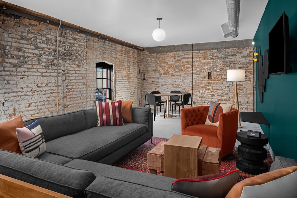 Wasatch Studio Suite - Photo 2