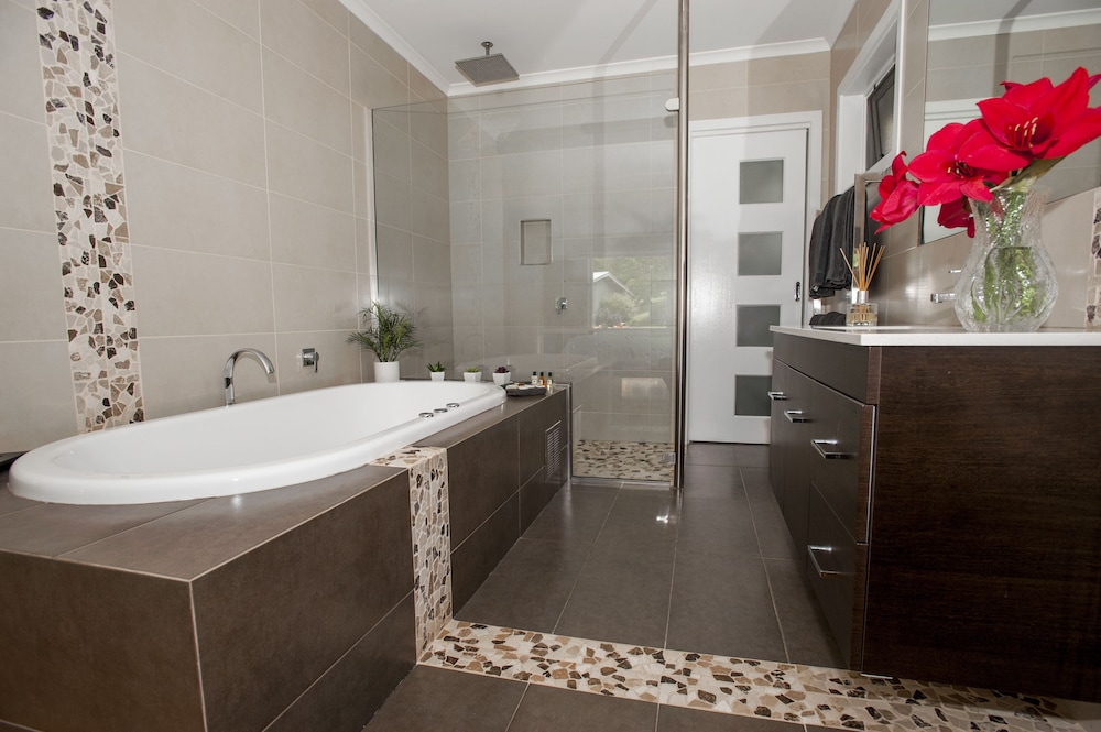 Standard Suite, 1 Bedroom, Non Smoking, Kitchenette (Knox Farm Cottage) photo 3