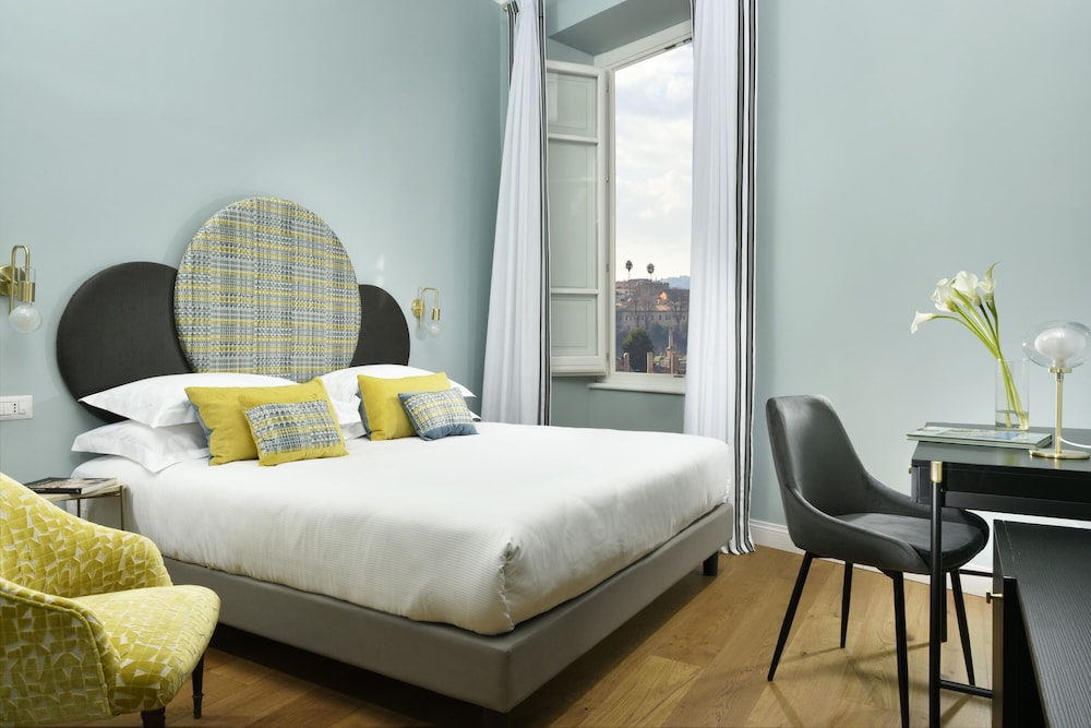 Superior Room, City View photo 1