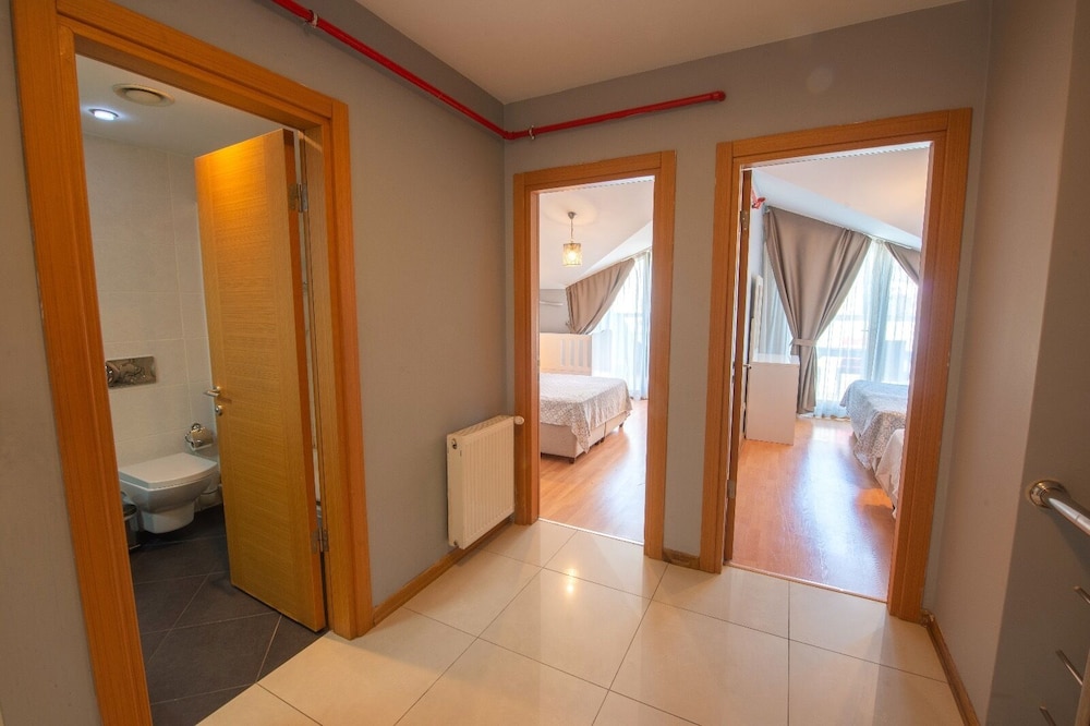 Exclusive Apartment photo 1