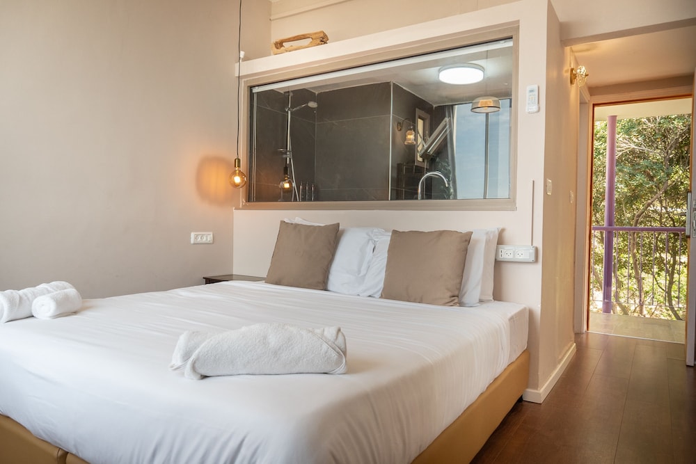 Economy Double Room photo 1