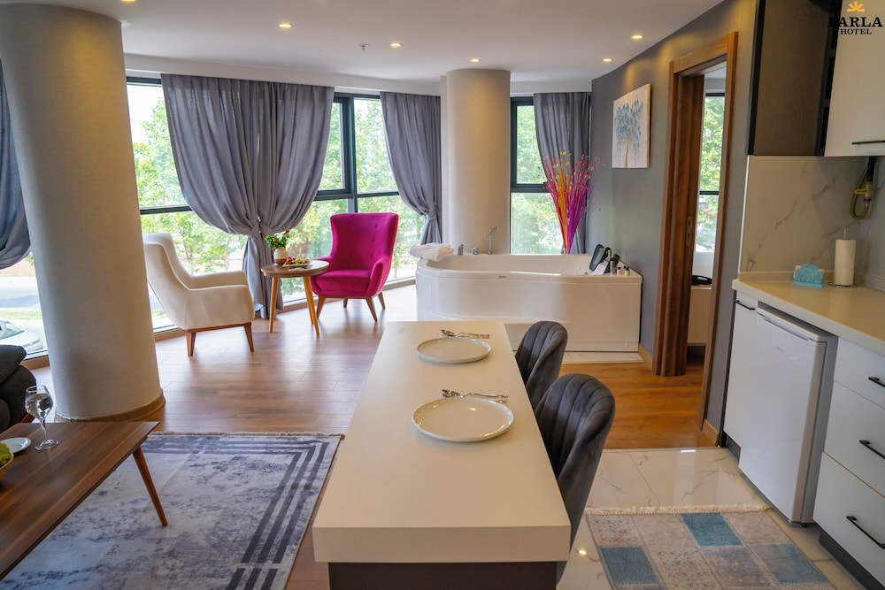 Elite Suite photo 3