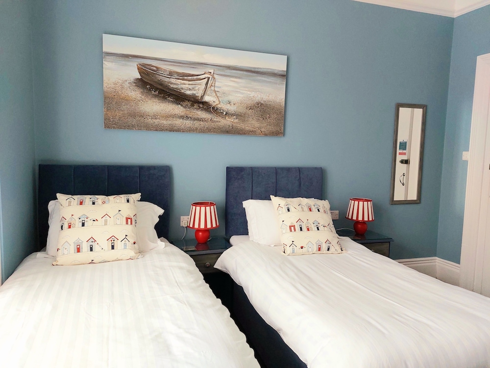 Superior Twin Room photo 2