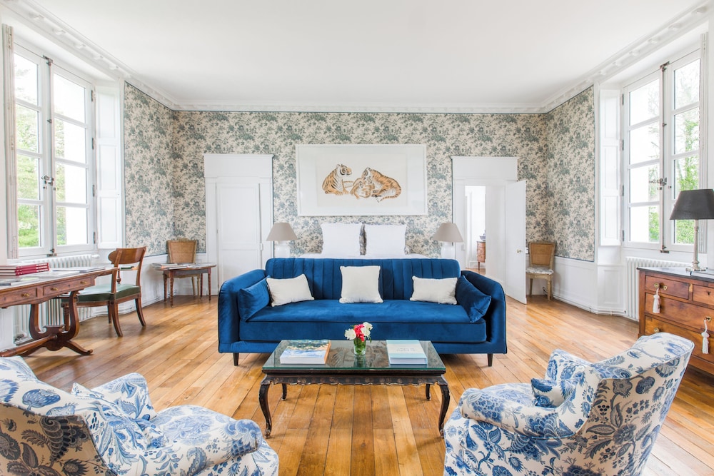 Suite Blue