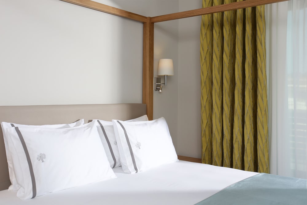 Studio (Disability access)