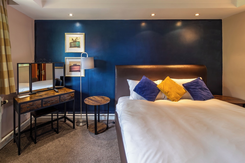 Executive Double Room - Photo 7