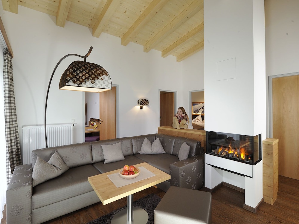 Suite (Kamin) photo 1