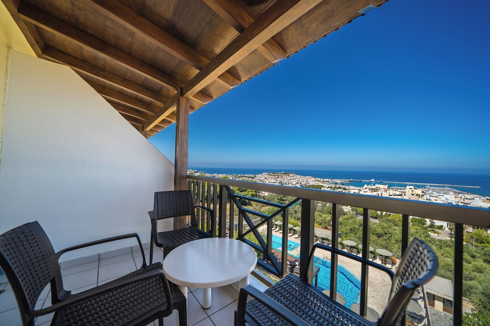 Standard Room with Panoramic Sea View