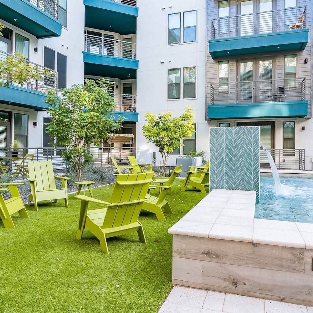 Modern 2BR Cozysuites on Town Lake Waterfront 03, Foto 58