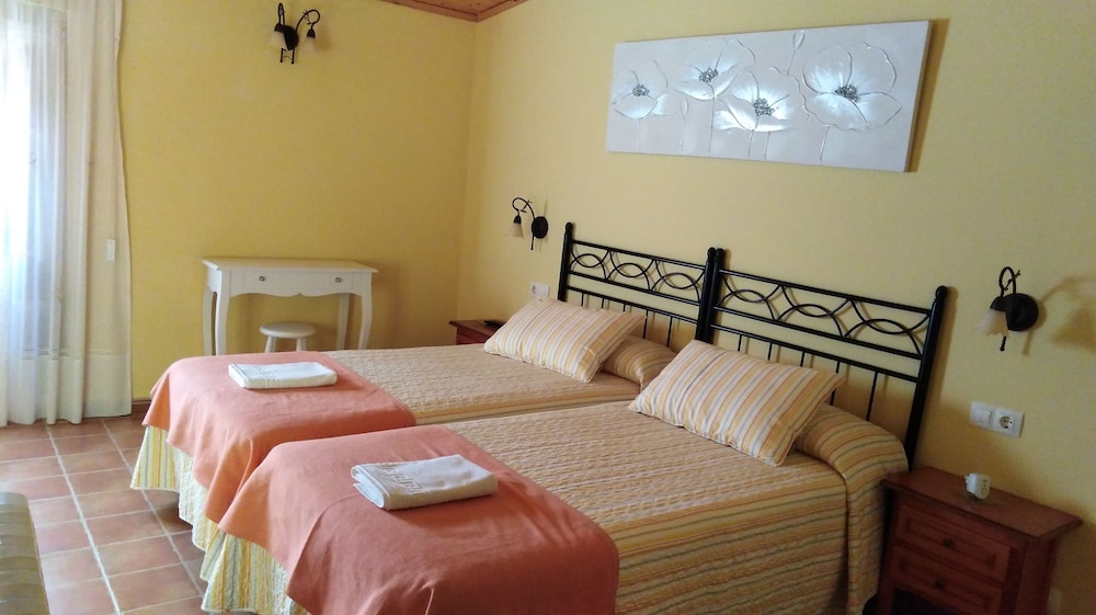 Superior Double Or Twin Room photo 2