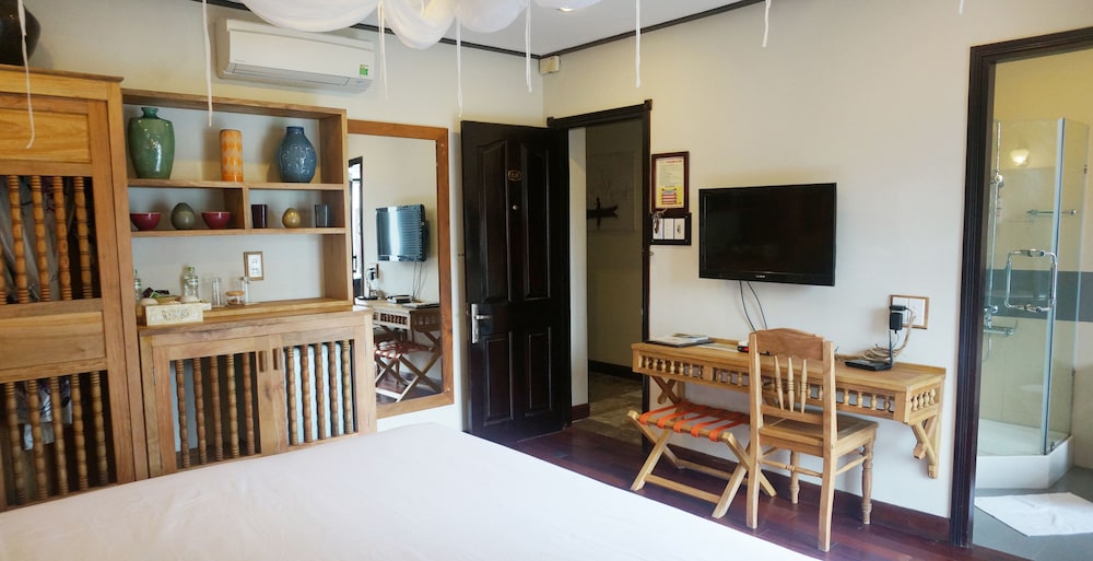 Deluxe Room, Balcony photo 2