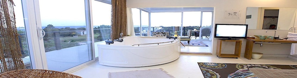 Panoramic Suite photo 2