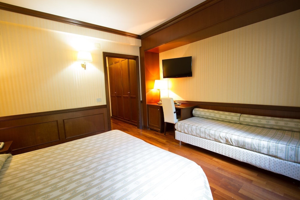 Triple Room photo 2