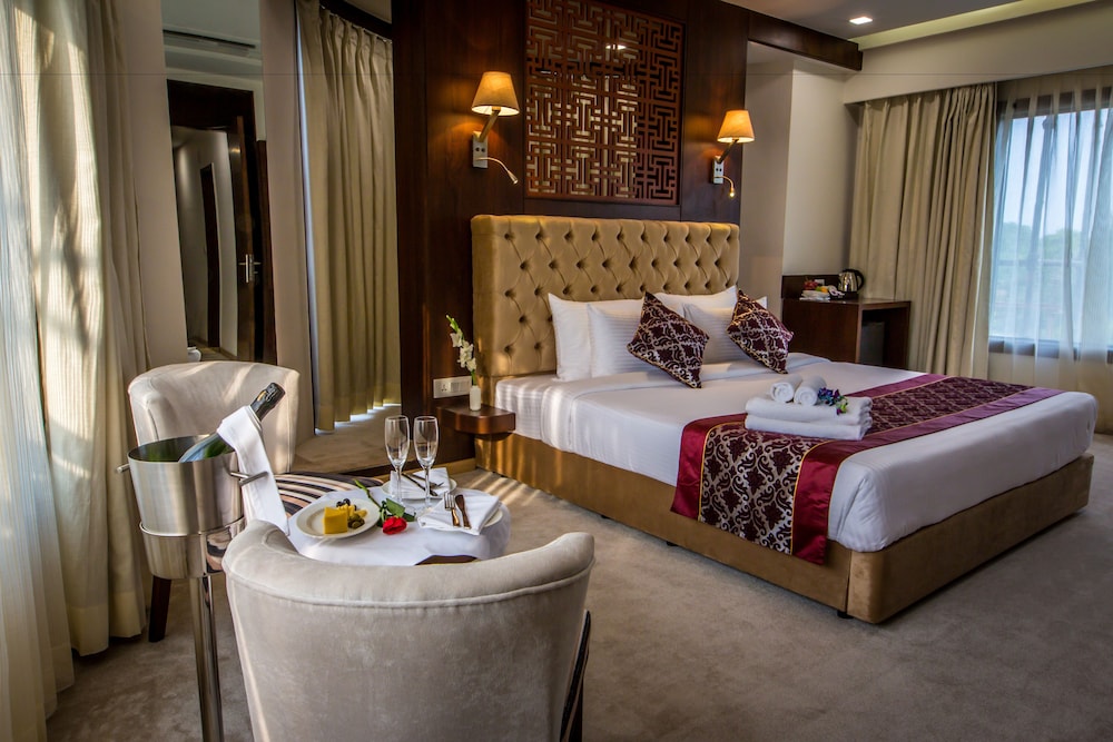 Premium Suite, 1 Double Bed photo 1