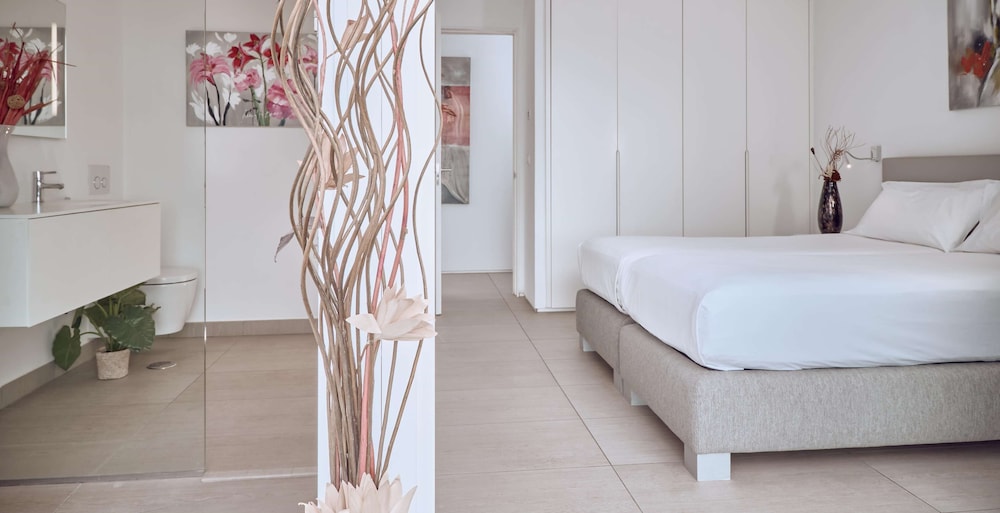 Suite, 2 Bedrooms, Hot Tub, Sea View (Serenity Allegra)