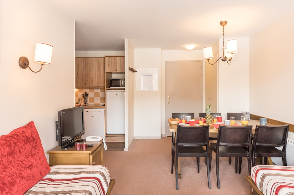 Appartement 6 personnes - 1 chambre + 1 coin nuit - Photo 4
