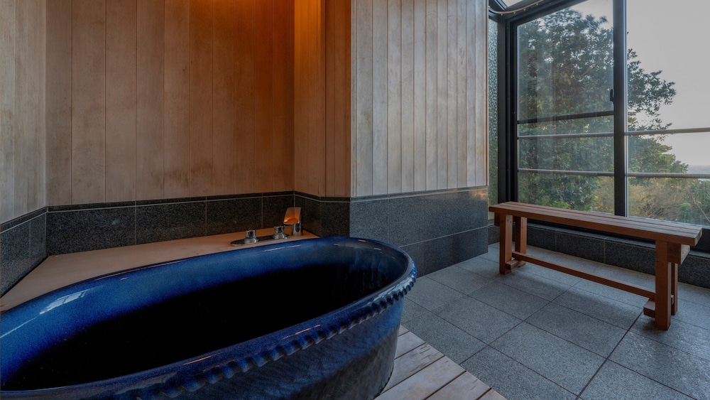 Japanese-style Room, Non Smoking, Sea View photo 3