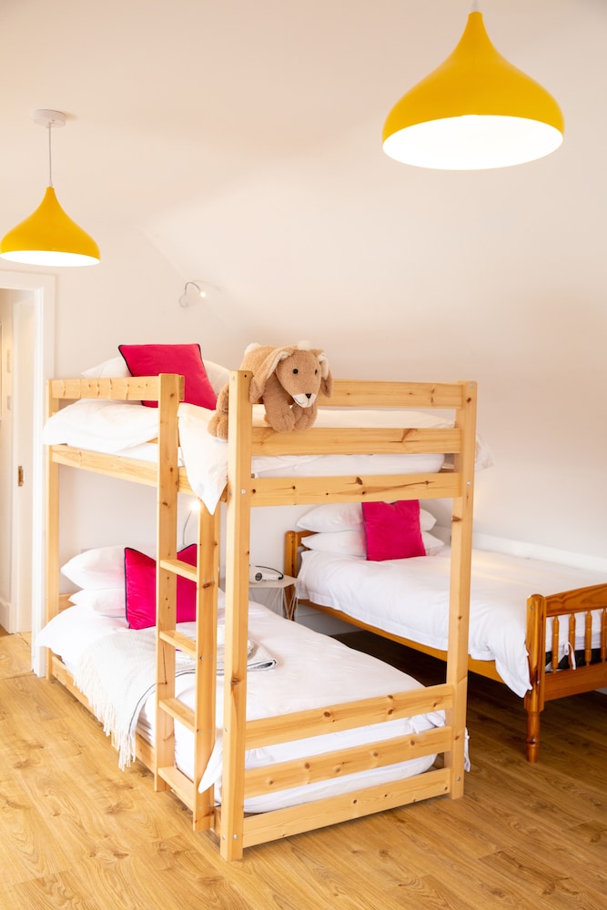 Family Studio - Photo 3