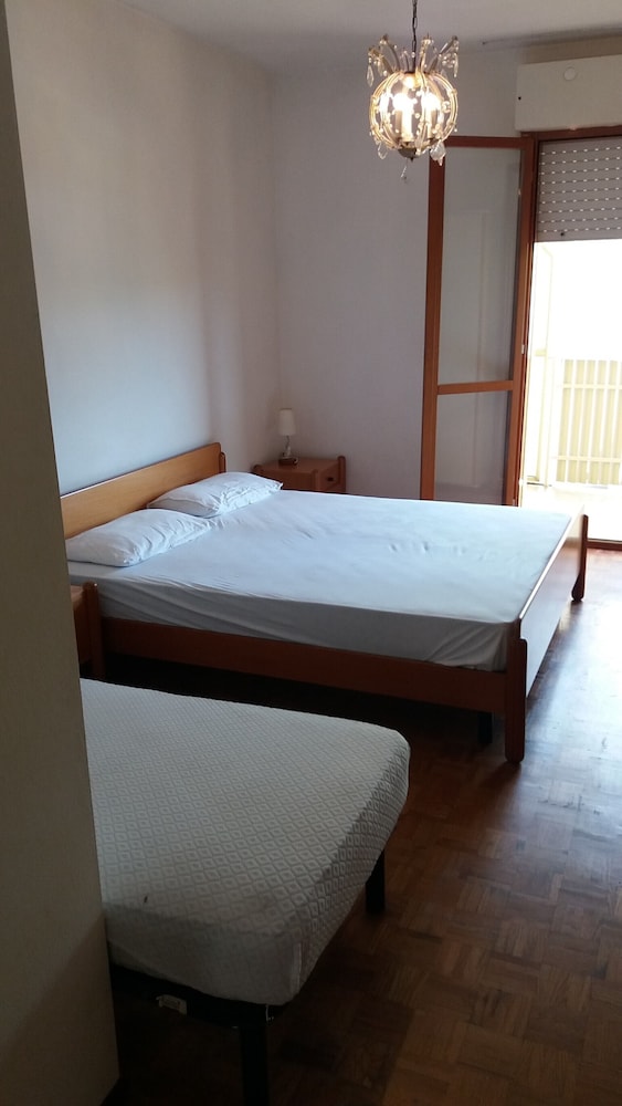 Condo, 3 Bedrooms, Terrace