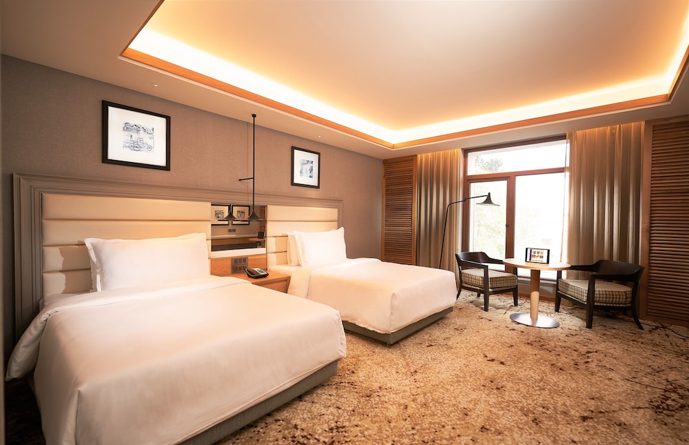Club Double or Twin Room, 1 Bedroom - Photo 25