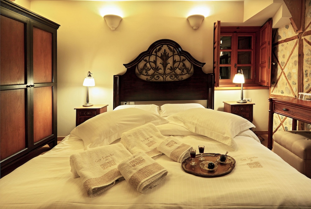 Family Suite, Mezzanine