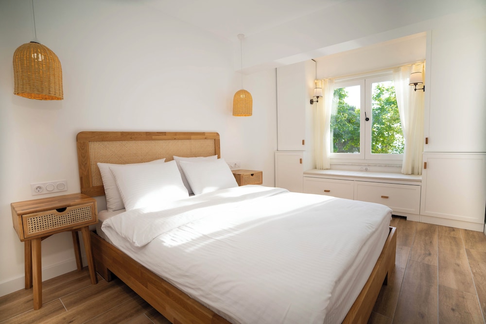 Family Double or Twin Room, Sea View