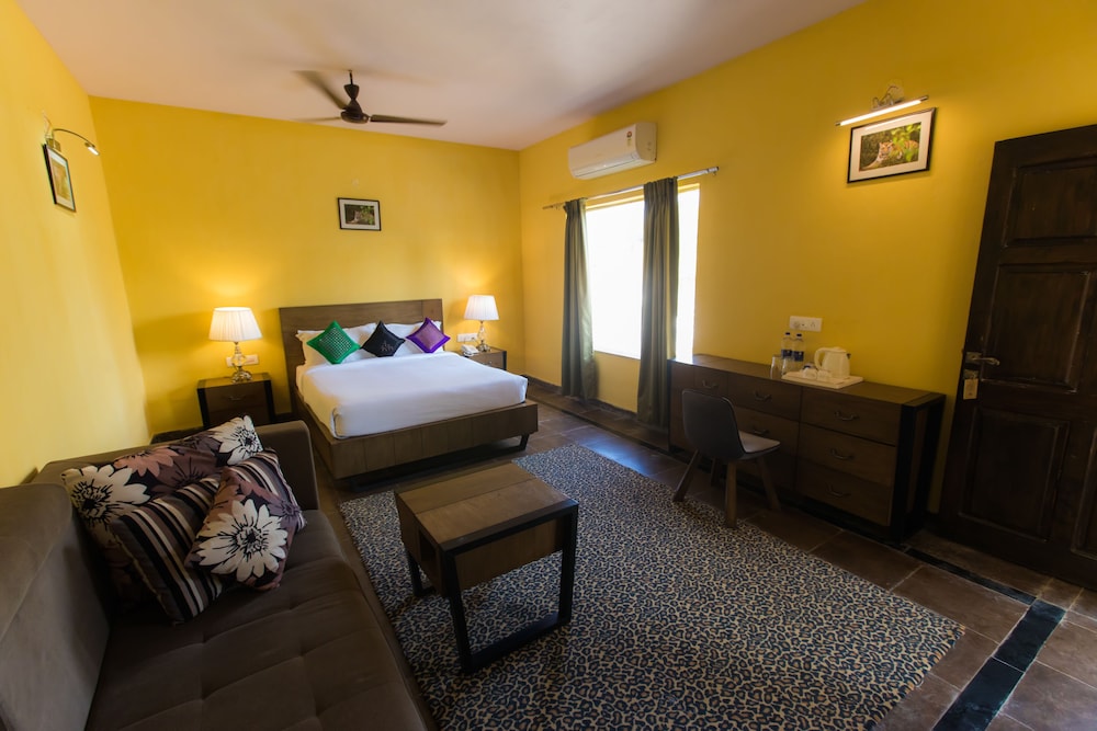 Standard Suite, Non Smoking, Resort View photo 3